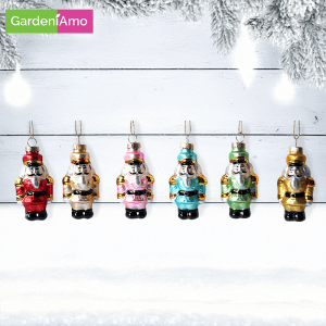 Addobbo Schiaccianoci in Vetro – H 9 cm (Colori Assortiti)